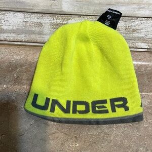 Under Armor Youth reversible knit cap